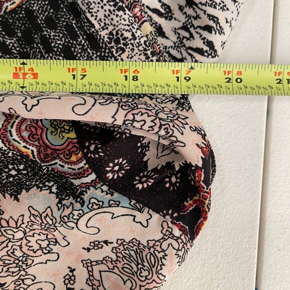 Cato Blouse Women's Large V-Neck 3/4 Sleeve Boho Colorful Twist 3/4 Sleeve - Picture 8 of 9